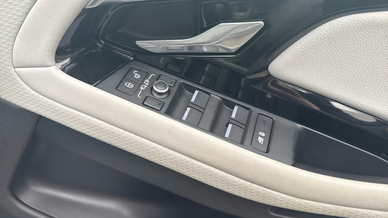 Land Rover Range Rover Evoque 2.0 D150 R-Dynamic S 5dr Auto Diesel Hatchback